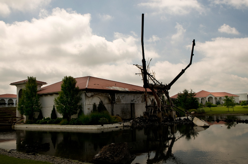 What is left of Giant Jesus